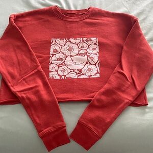 LAST CHANCE! Cropped Sweatshirt with Floral and Chicken Graphic